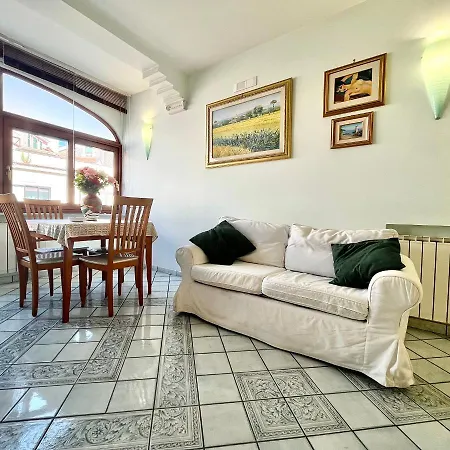 Lulu House Apartment